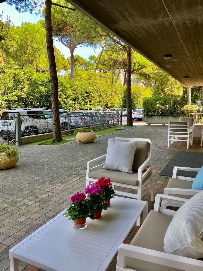 Residence Pineta Verde Милано Мартима Екстериор снимка