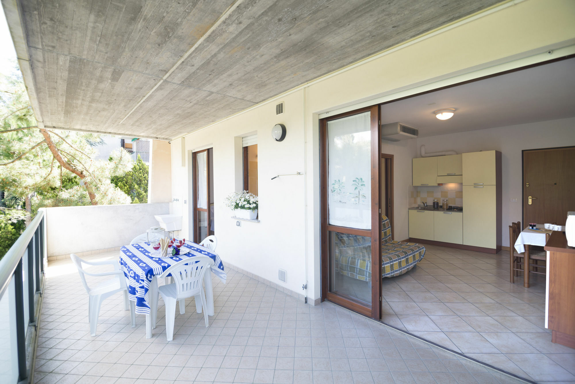 Residence Pineta Verde Милано Мартима Екстериор снимка